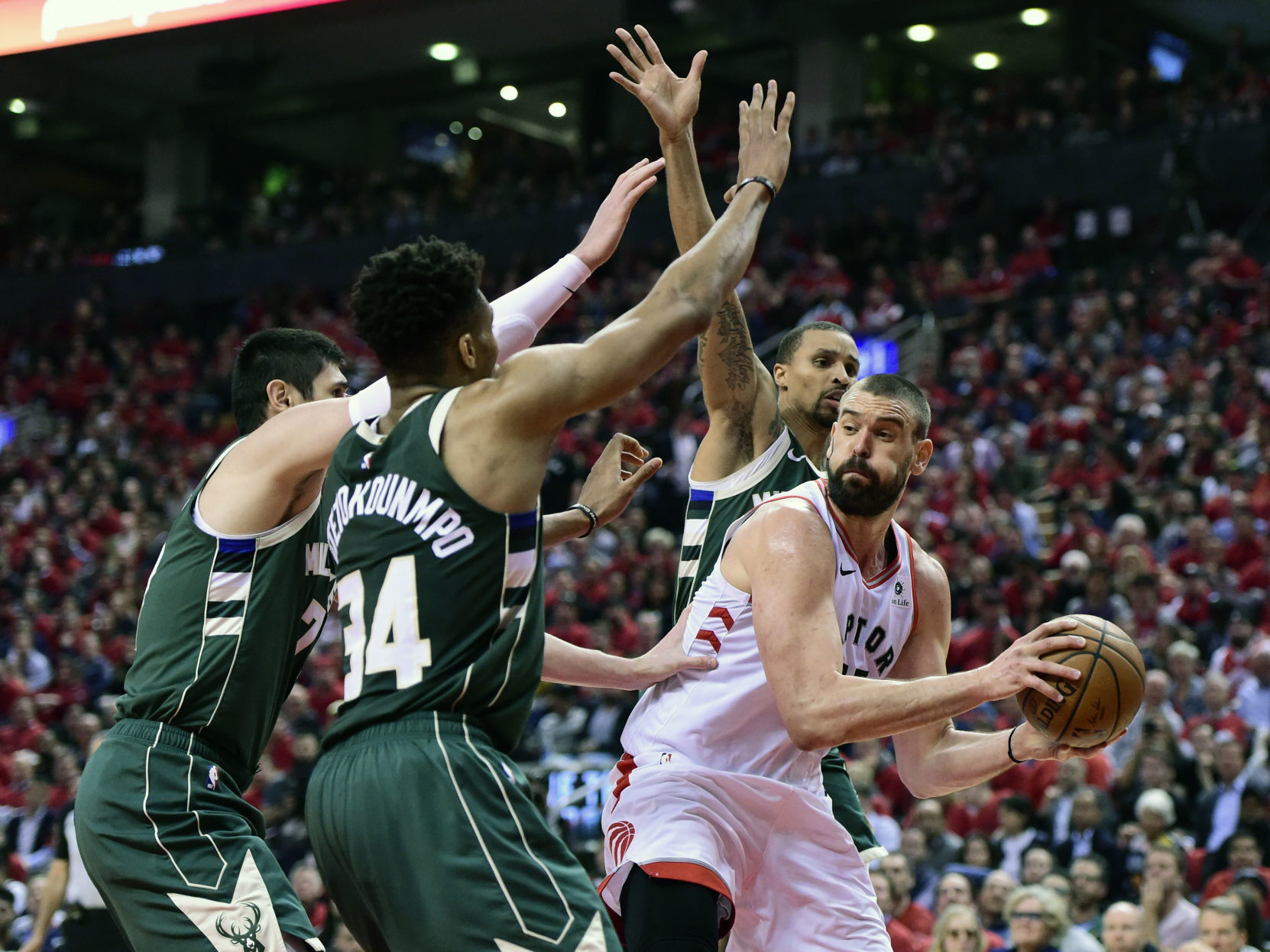 Raptors 120, Bucks 102